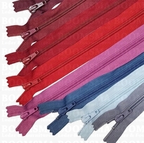 Zipper nylon spiral 40 cm COLOURED