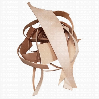 leren lappen / leerresten naturel Kleine Reststukken tuigleer naturel verschillende diktes. (500 gram) - afb. 1