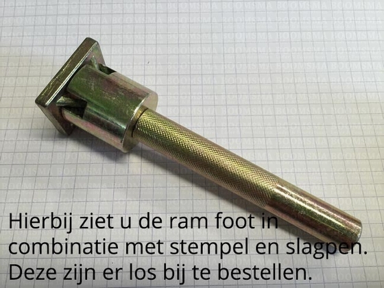Losse slagpen voor figuurstempel 2D of 3D Ram foot in combinatie met 846.02 middel slagpen voor de grote losse 2D & 3D stempels , en 24 mm alfabet & tekens stempels (met 846.02)  - afb. 2